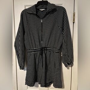 Entro Striped Hooded romper